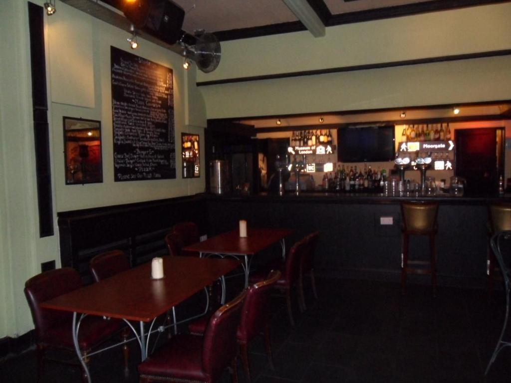 Arsenal Tavern Auberge de jeunesse